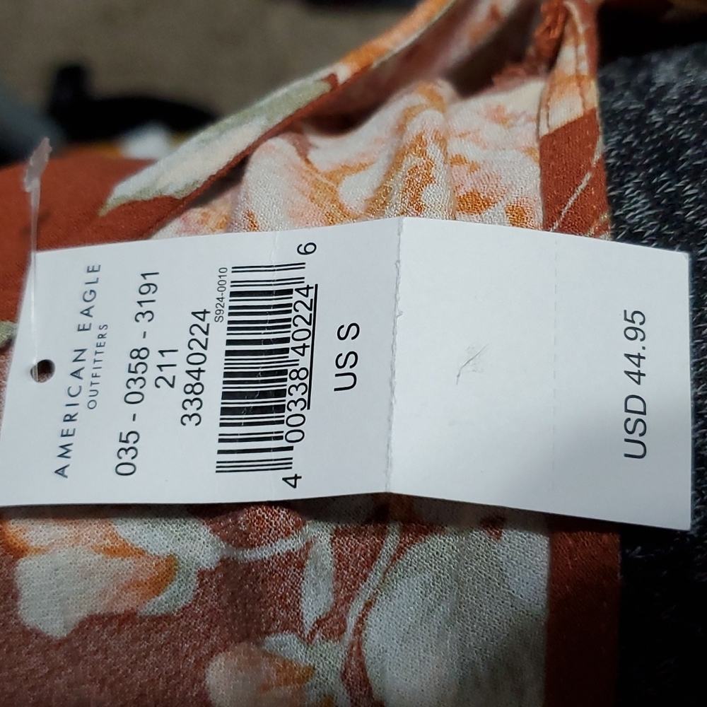 NWT American Eagle Top - Picture 7 of 9